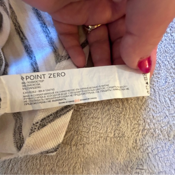 Point Zero white gray pink striped knitted tank asymmetrical Size M - Picture 3 of 9